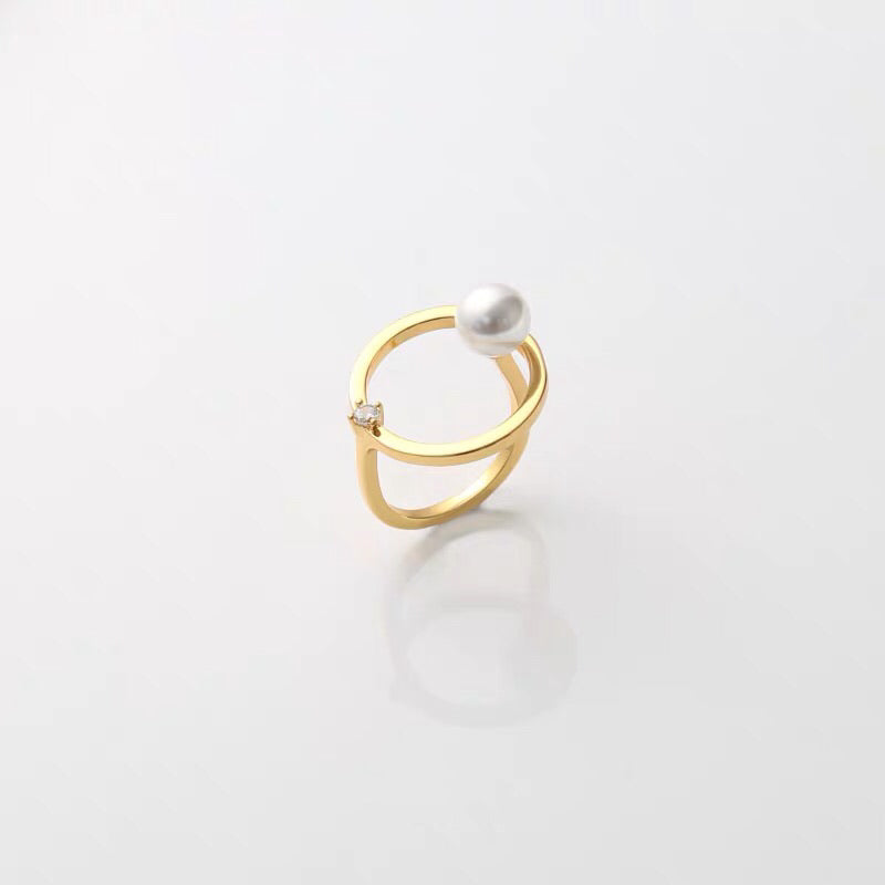 Carine Pearl Adjustable Ring