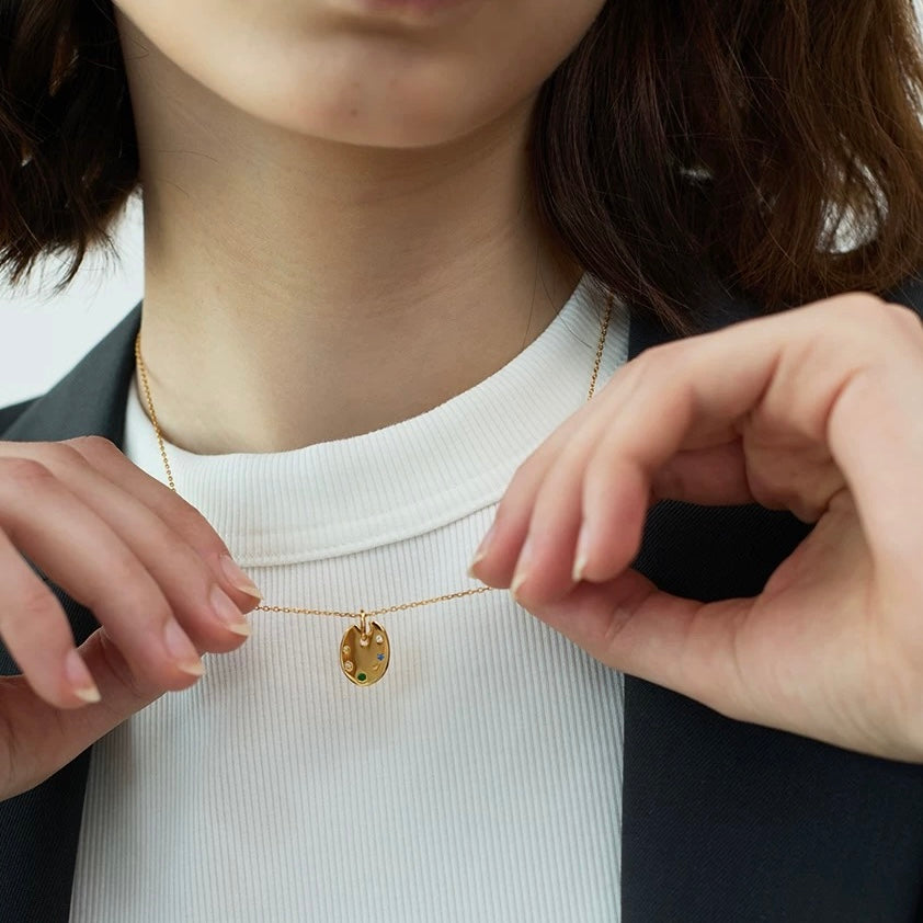 Gold colour palette necklace