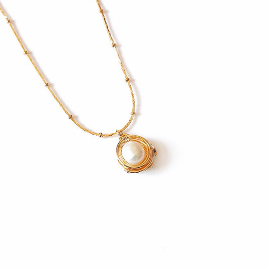 Bella Gold Shell Pearl Necklace