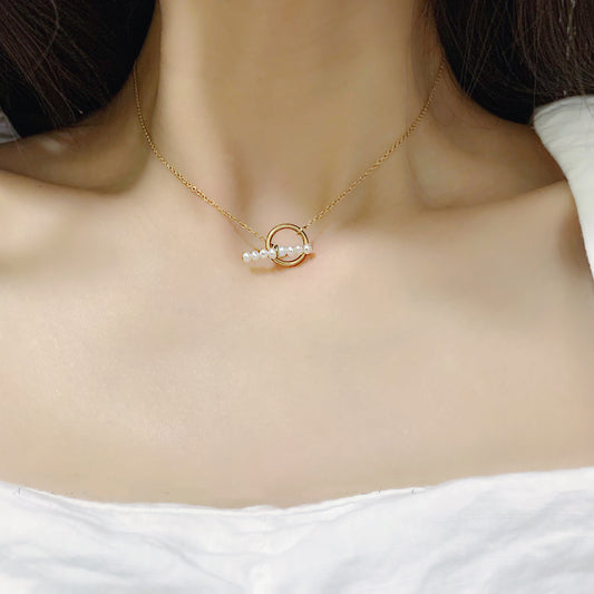 Tiny Pearl Chain Choker