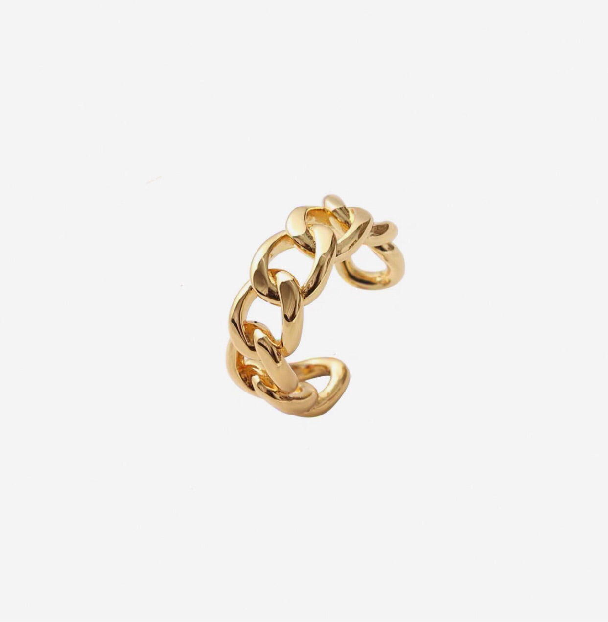 Janet Twist Adjustsble Ring